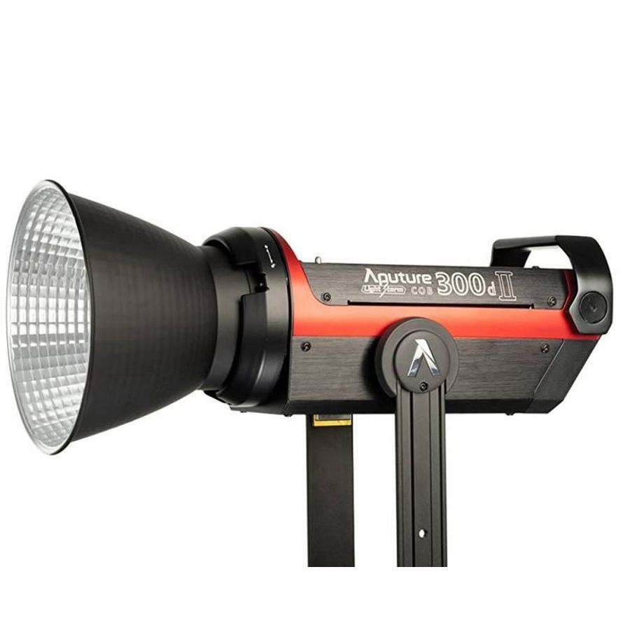 Осветитель Aputure LS C300d 3шт #59